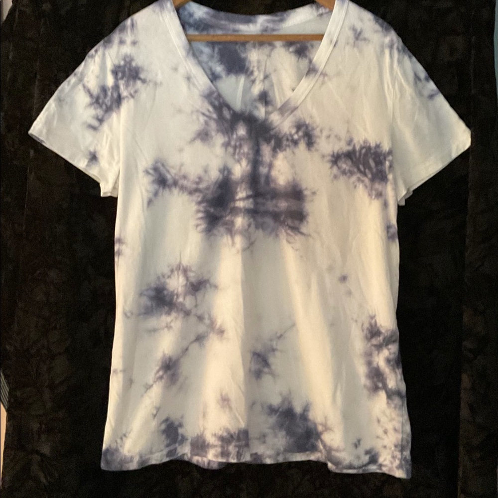 100% cotton TIE DYE V-neck TEE Universal Thread L